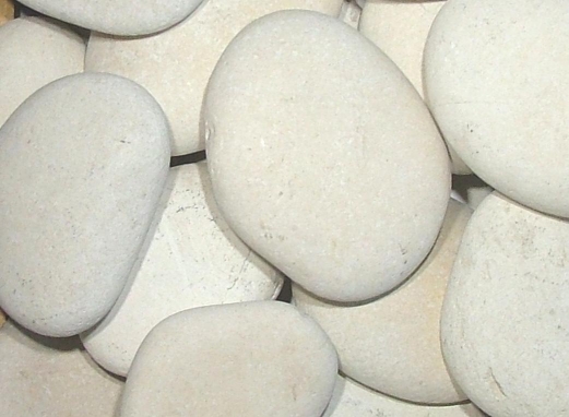 Ivory Beach Pebbles 3 - 5 inch