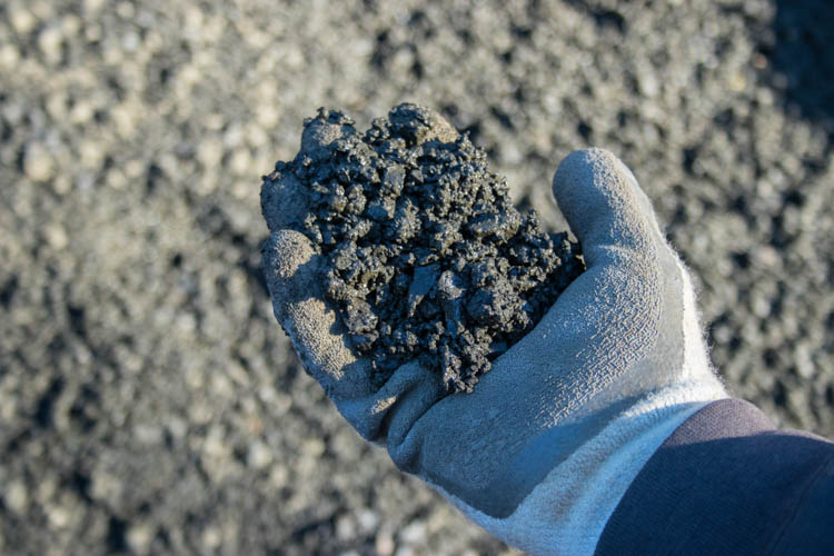 Crushed Black Basalt Gravel ⅝” minus